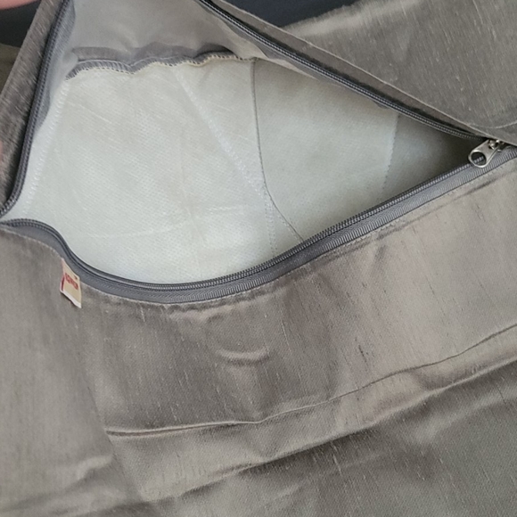 Throw Pillow Cases (6) - Picture 15 of 16